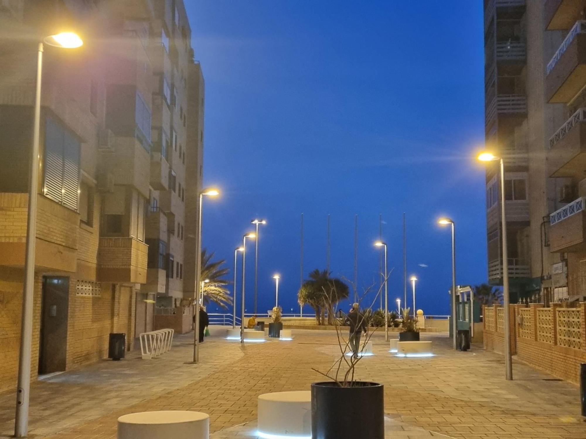 Apartamento En Paseo Maritimo Almería Zewnętrze zdjęcie